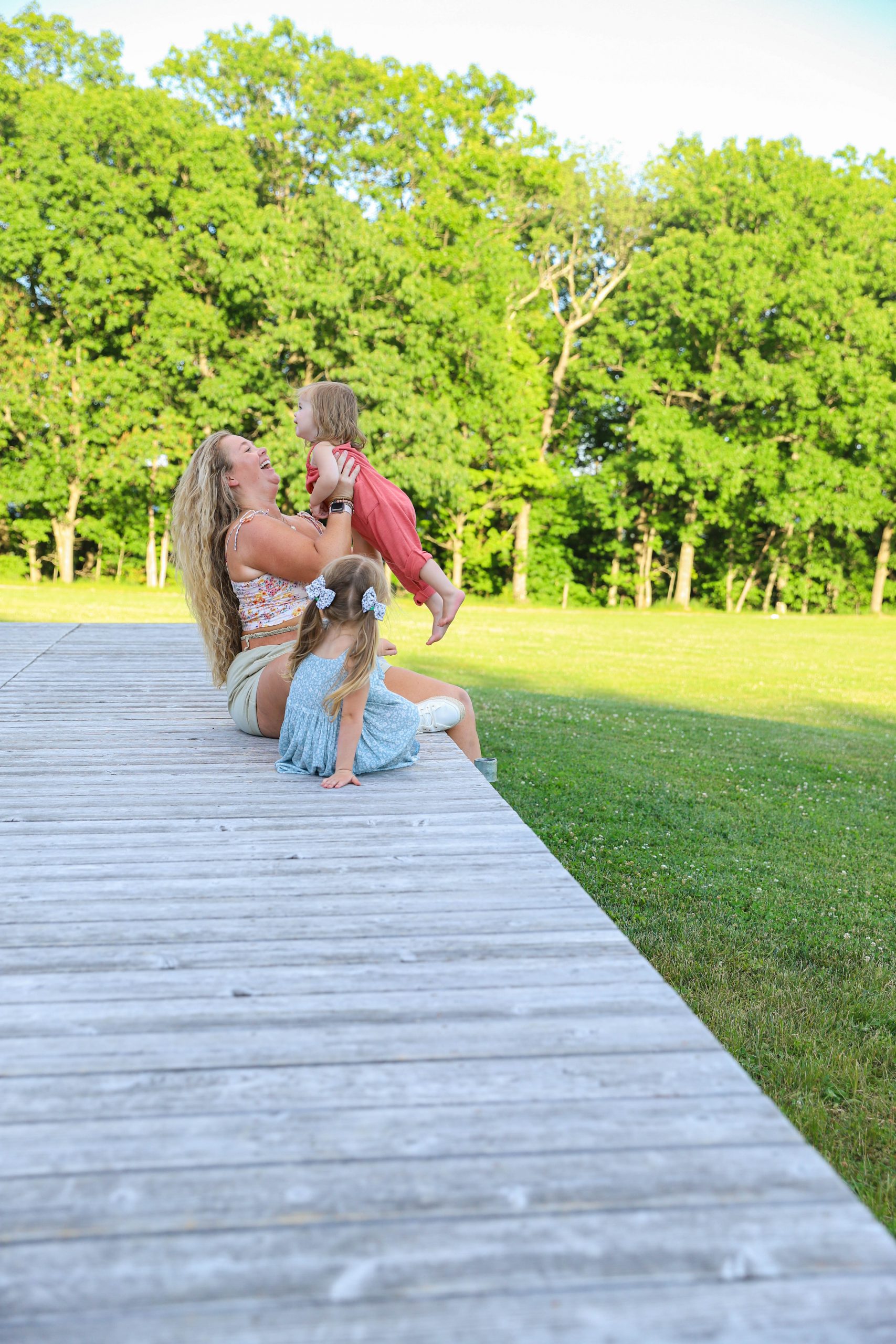 Nicki Odom with daughters at Wanderlust Family Retreats in Catskills NY