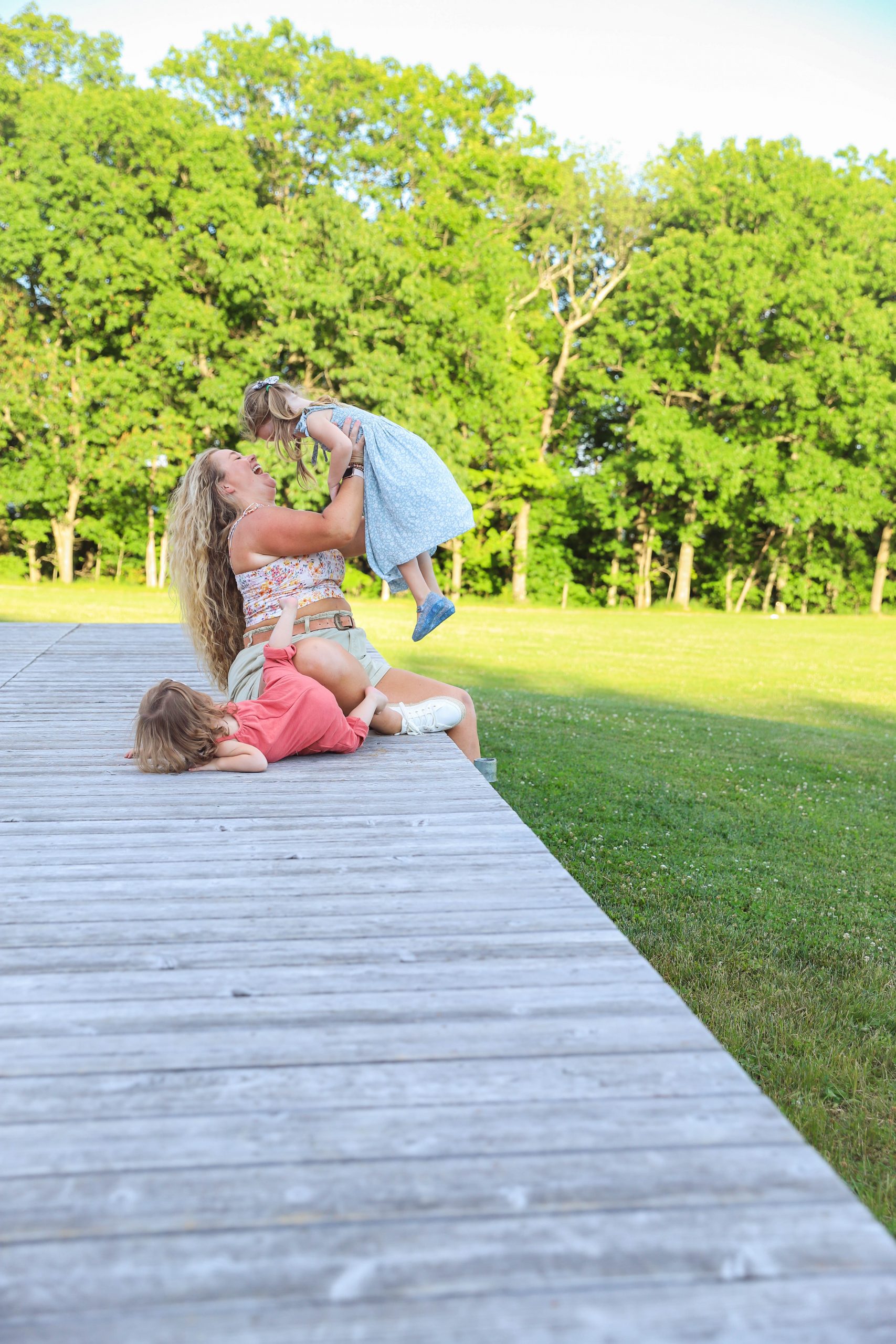 Nicki Odom with daughters at Wanderlust Family Retreats in Catskills NY