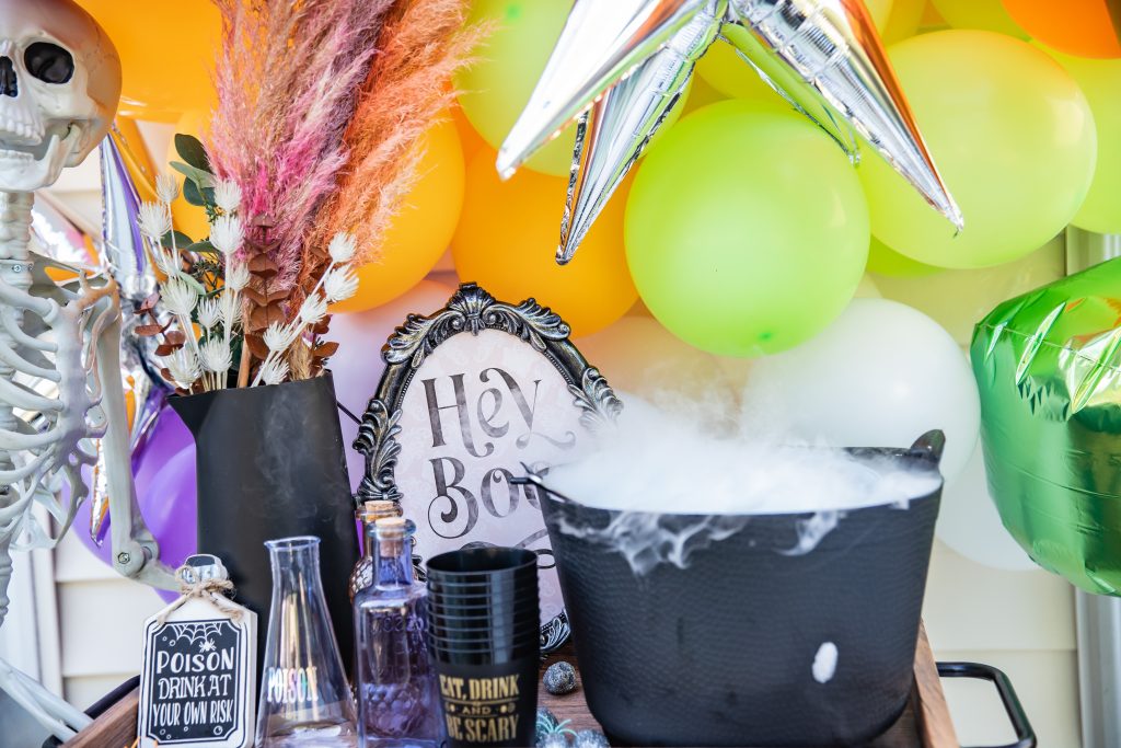 Halloween Ghoul Gang Girl Party poison punch bowl