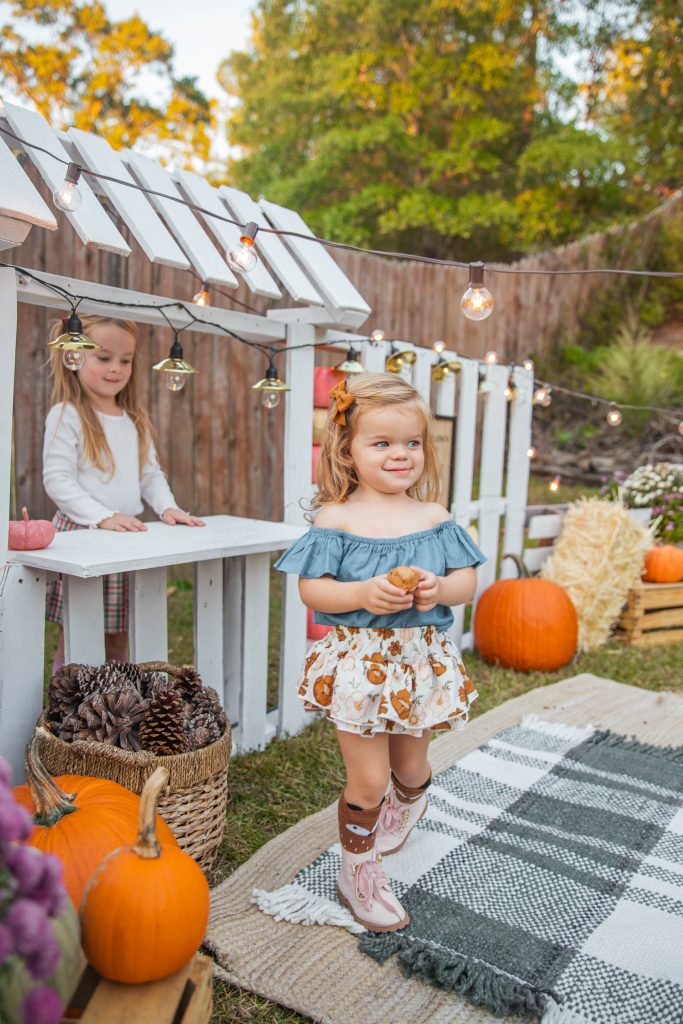 DIY Kids Market from Pallet Wood by Nicki Odom