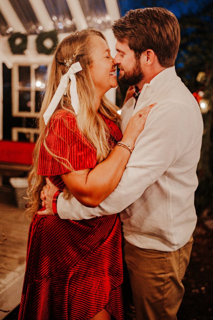 Nicki Odom and husband Morgan Odom in Family Christmas photoshoot by Kristin Guynn