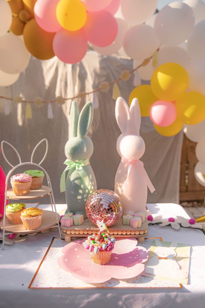 Easter party table decorations
