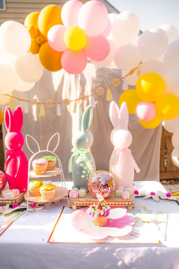 Easter table decorations