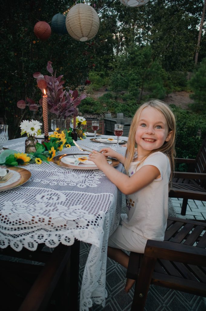 Thanksgiving Dinner Hosting Nicki Odoms daughter