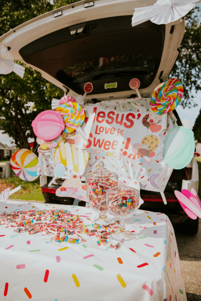 Trunk or Treat Jesus' Love is Sweet car setup with decorations