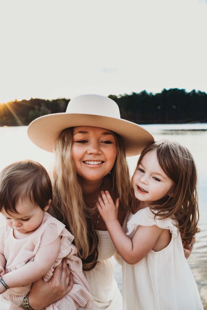 Nicki Odom with daughters for Mother's Day Photoshoot