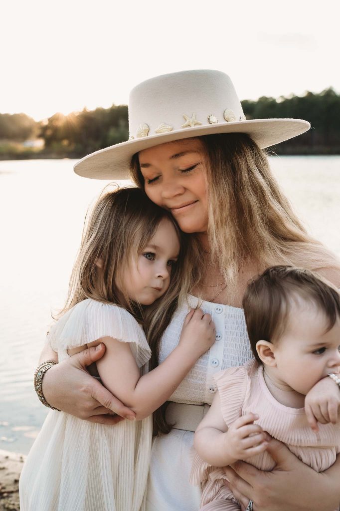 Nicki Odom and Daughters for Mother's Day Photoshoot 2021