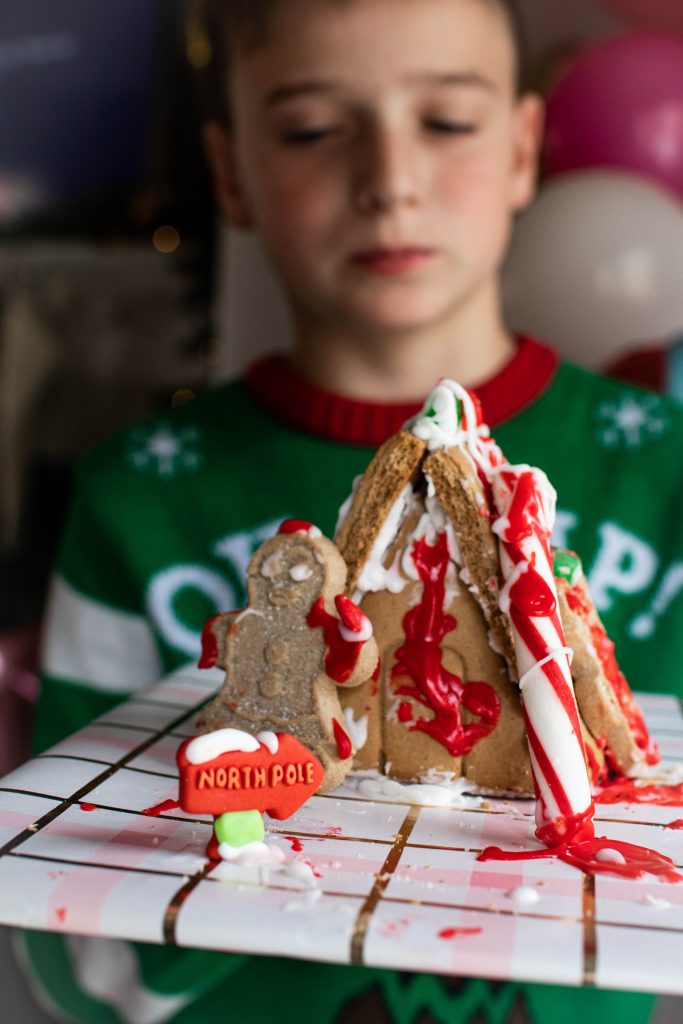 Gingerbread House Making Christmas Party