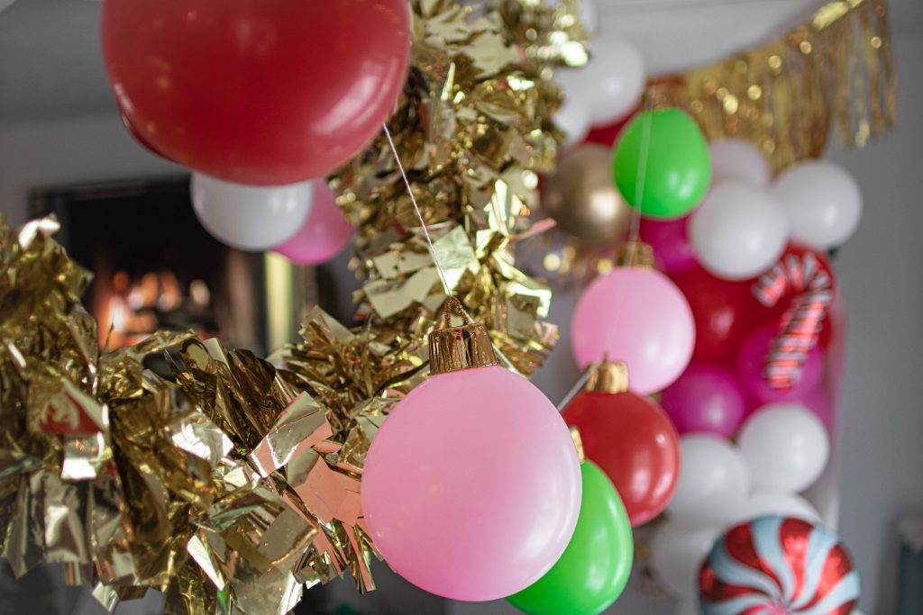 Gingerbread House Making Christmas Party DIY Christmas lights decoration