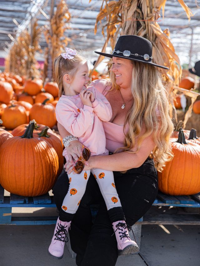 Nicki Odom with daughter at the Pumpkin Patch