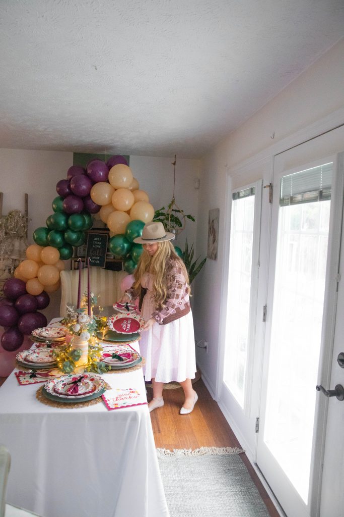 Friendsgiving Dinner hosted by Nicki Odom with Packed Party