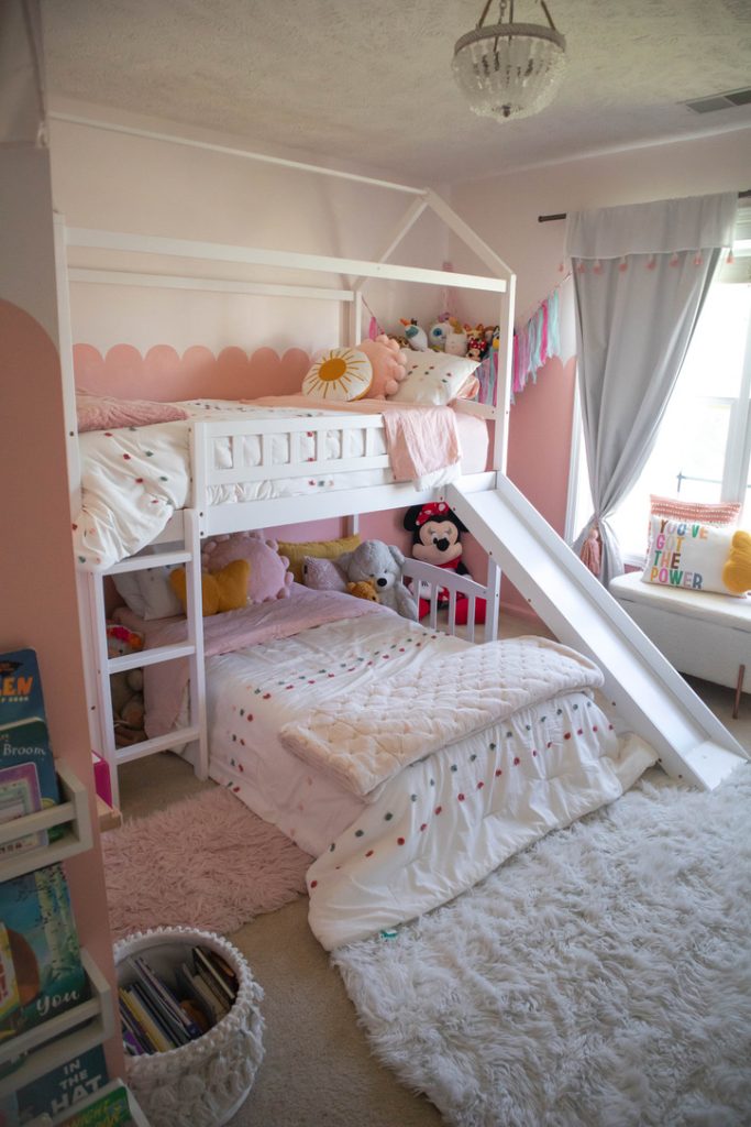 GIRLS SHARED DISNEY PRINCESS ROOM